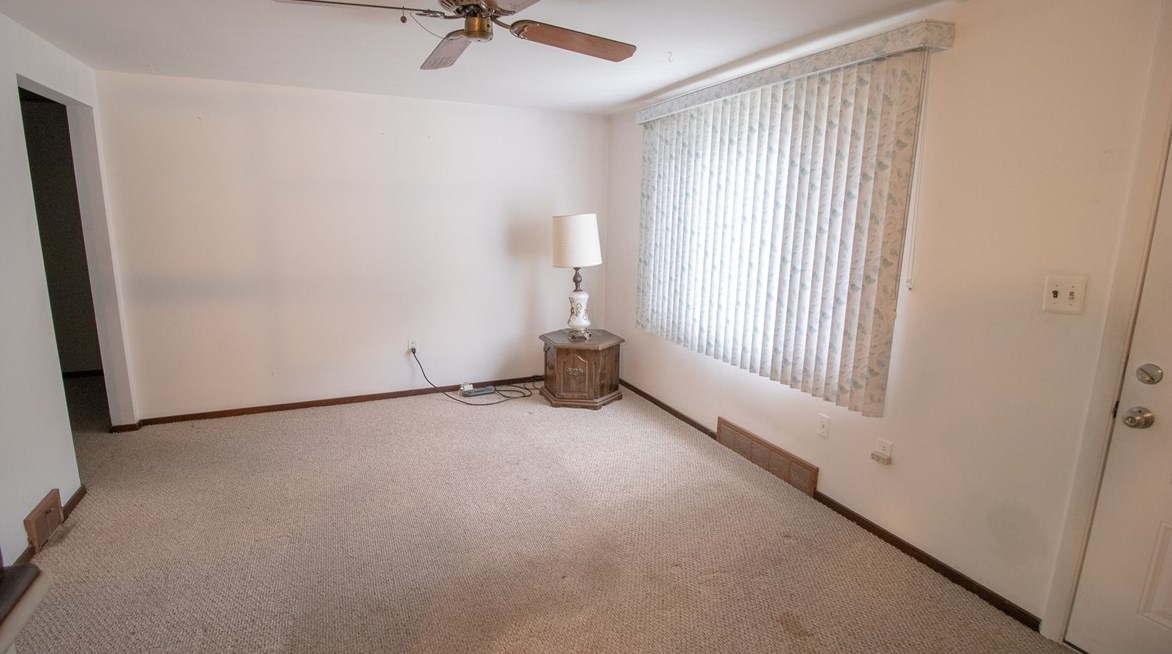 504 Naysmith Rd, North Versailles PA 15137-2340 exterior