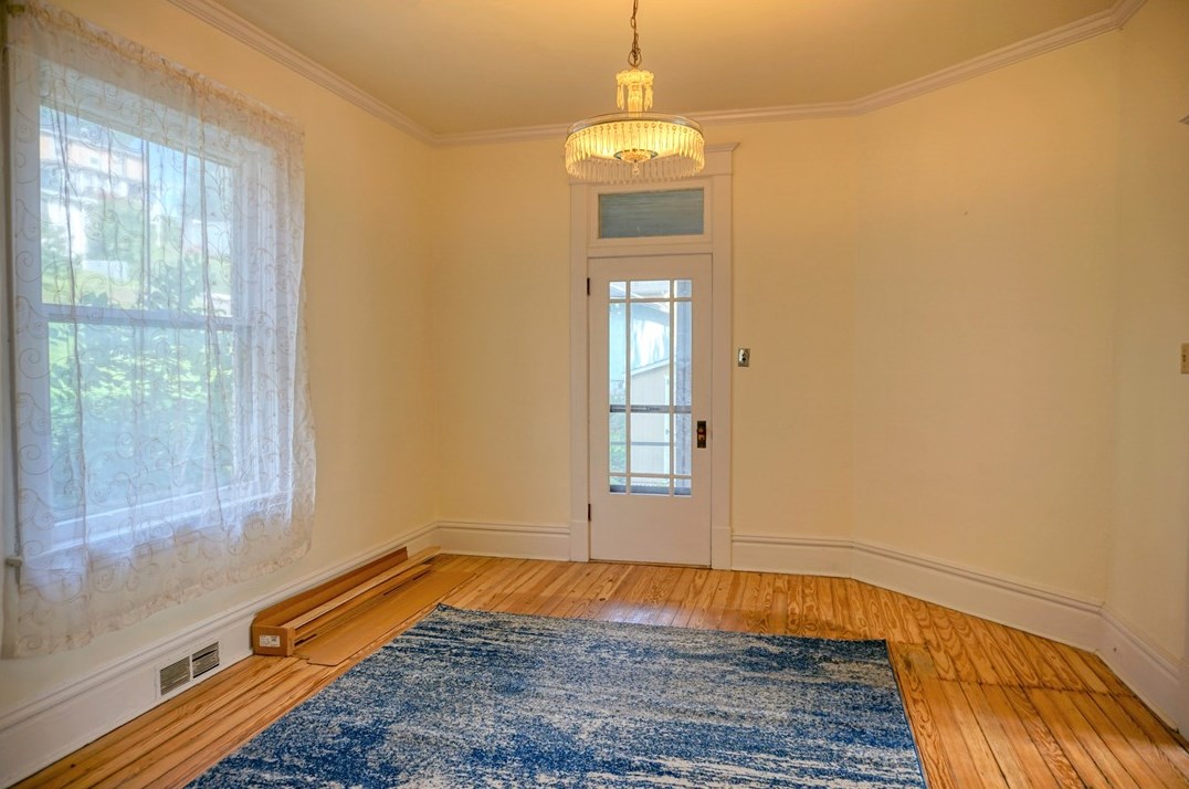 567 3 St, Butler PA 16001-4643 exterior