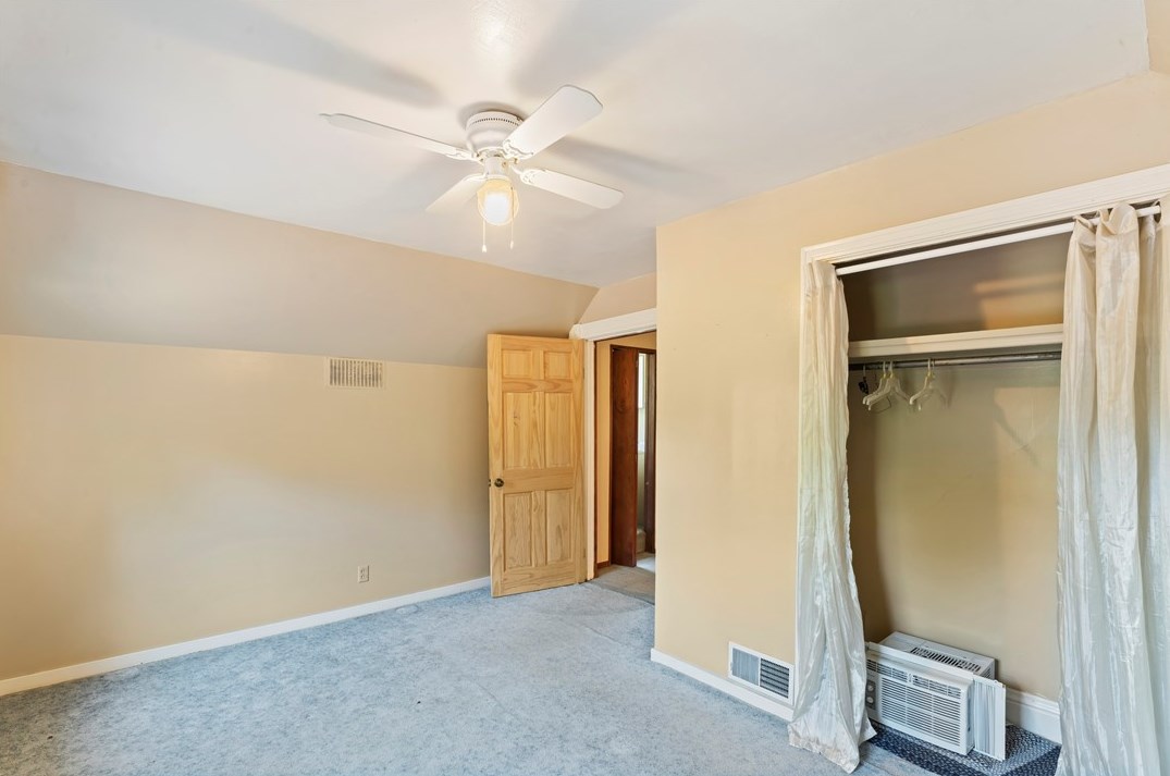 330 Country Club Rd, Washington PA  15301-2712 exterior