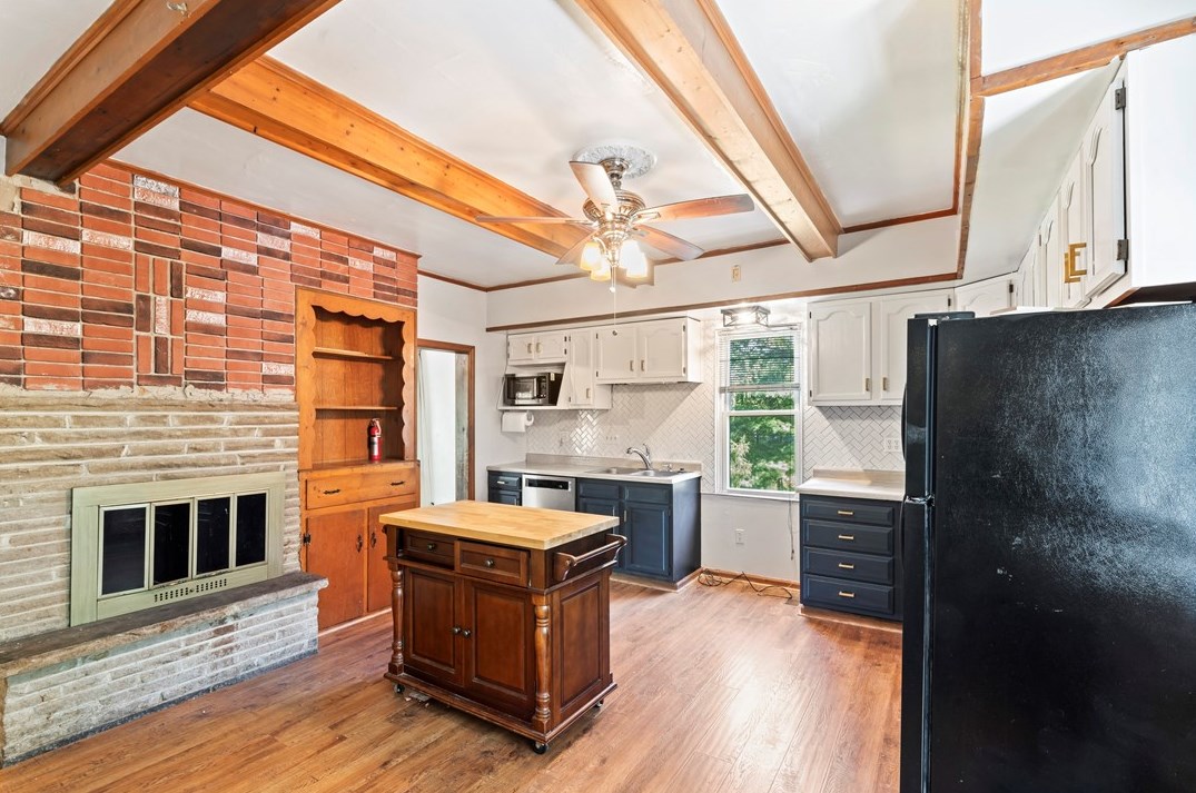 330 Country Club Rd, Washington PA  15301-2712 exterior