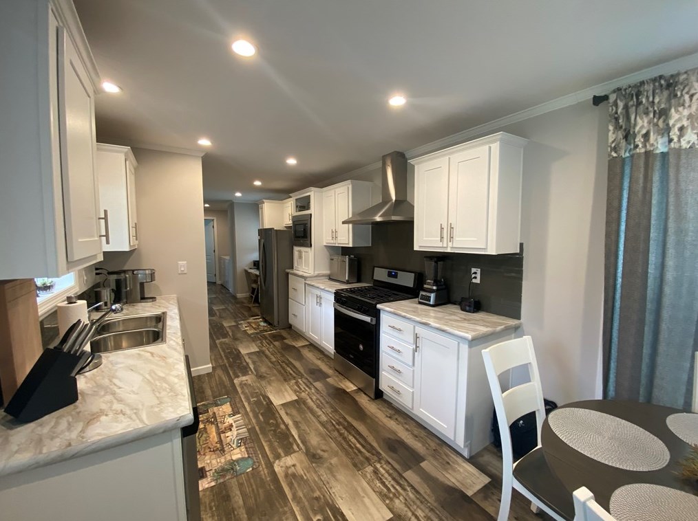 412 Hammersmith Dr, Indiana PA  15701-9741 exterior