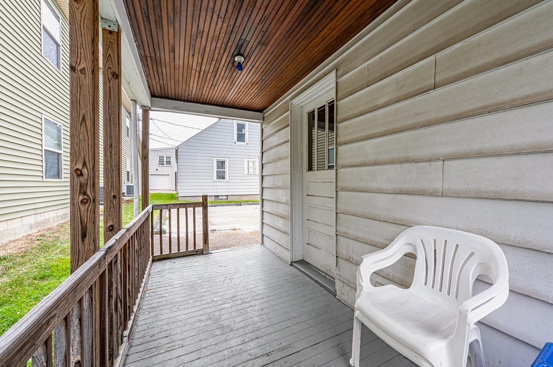 675 Washington St, Indiana PA  15701-3078 exterior