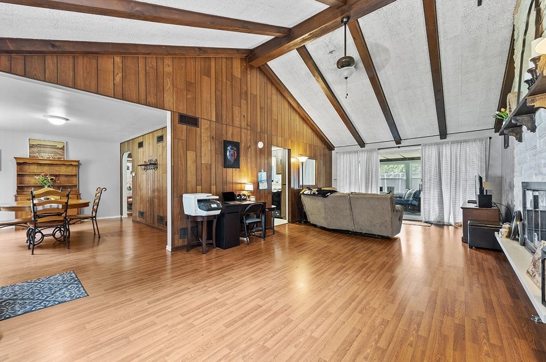 225 Fairway Ln, Butler PA  16002-7639 exterior