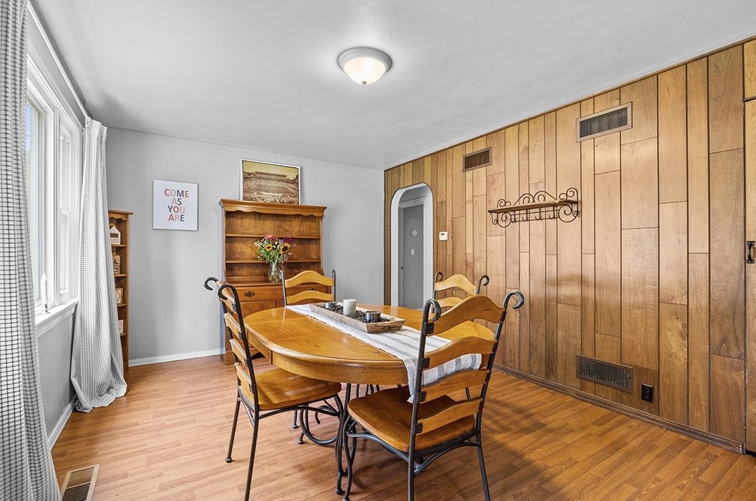 225 Fairway Ln, Butler PA  16002-7639 exterior