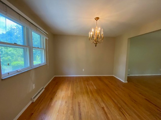 40 Freedom Dr, Bridgeville PA  15017-1421 exterior