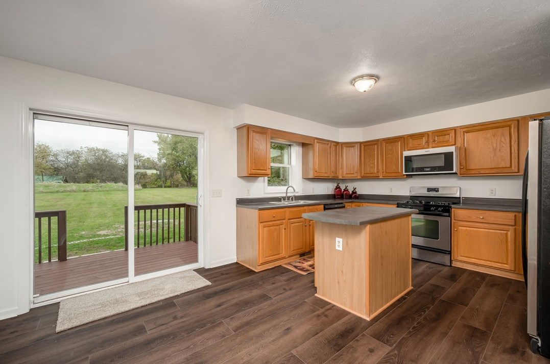 148 Whipporwill Rd, Butler PA  16001-8382 exterior