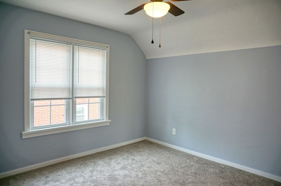 215 Freeport Rd, Butler PA 16002-3631 exterior