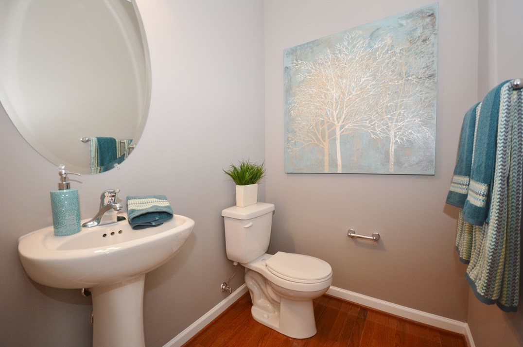 2219 Shawnee Dr, Washington PA 15301-5020 exterior