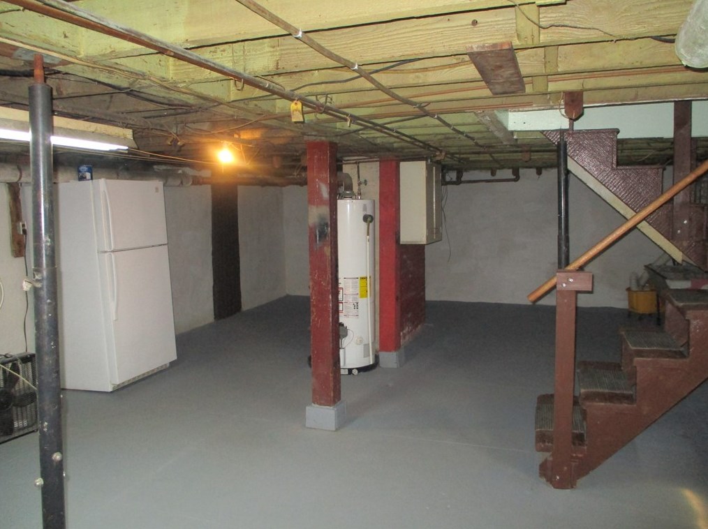 546 Jefferson Ave, Washington PA 15301-4117 exterior