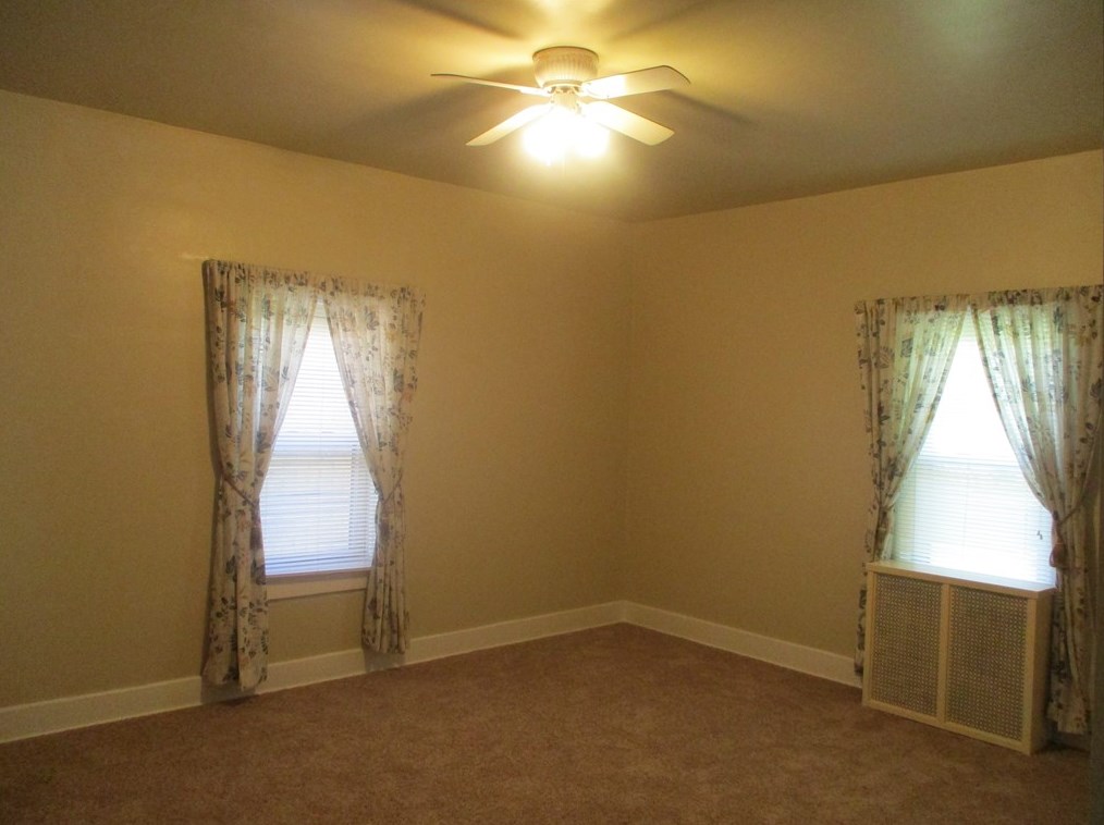 546 Jefferson Ave, Washington PA 15301-4117 exterior