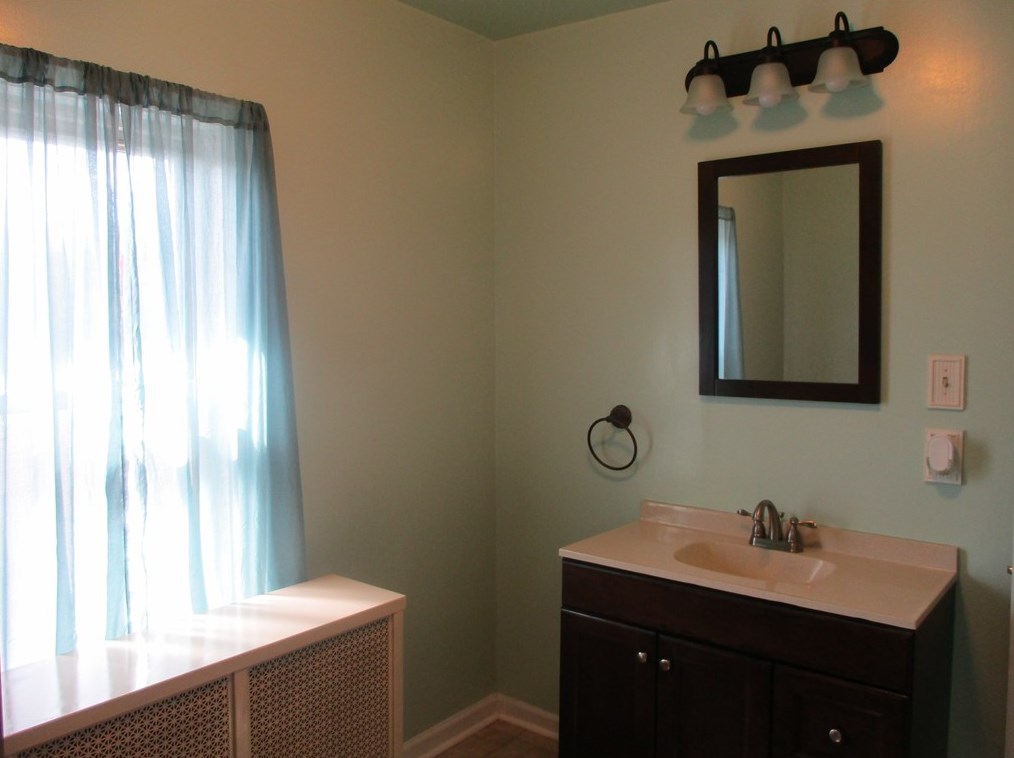 546 Jefferson Ave, Washington PA 15301-4117 exterior