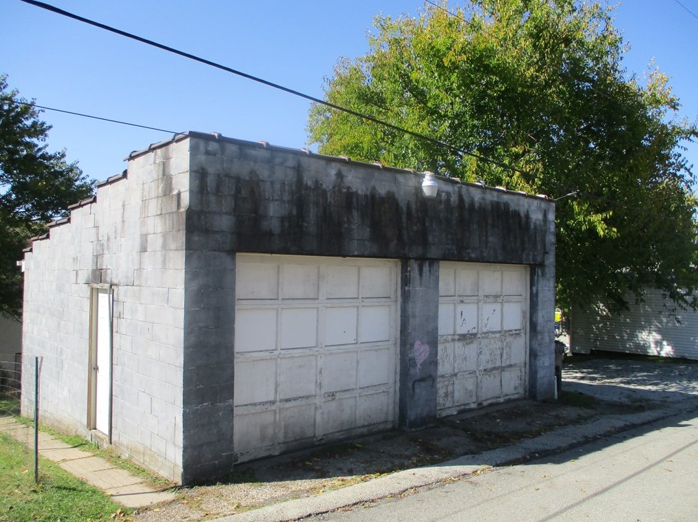 546 Jefferson Ave, Washington PA 15301-4117 exterior