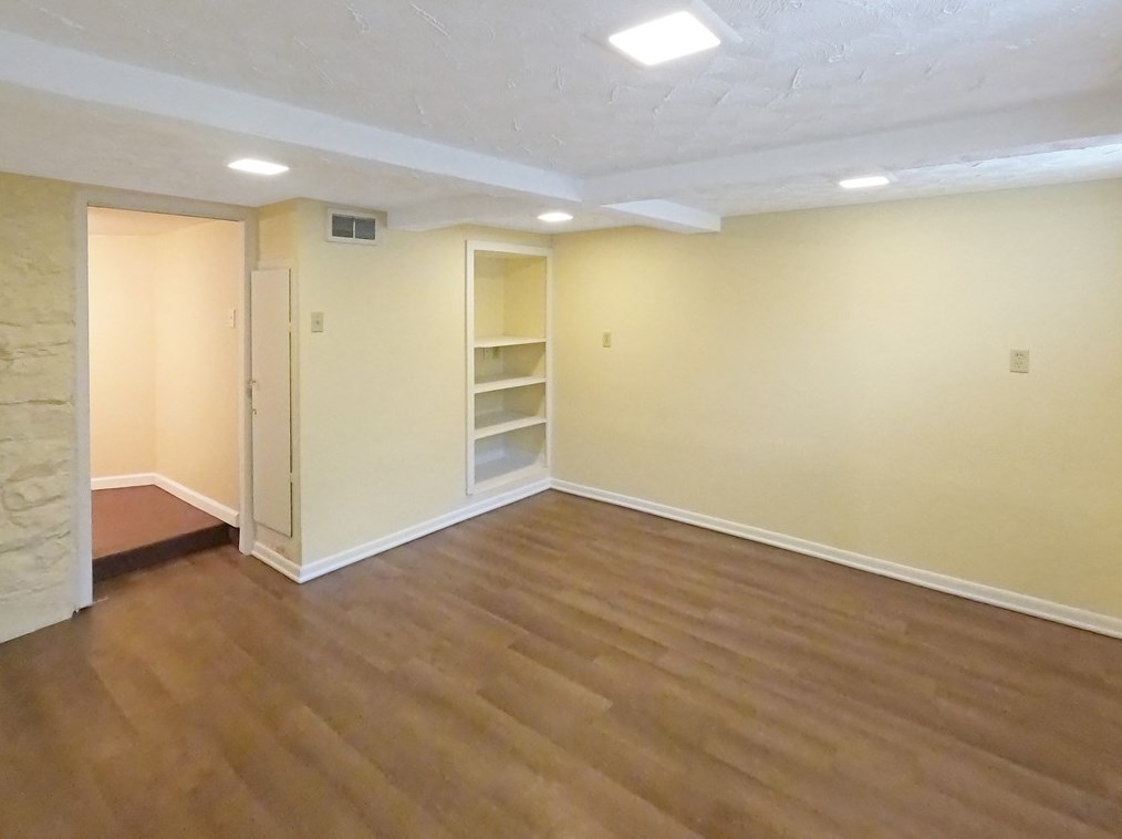 1013 Squaw Run Rd, Ellwood City PA  16117-6965 exterior