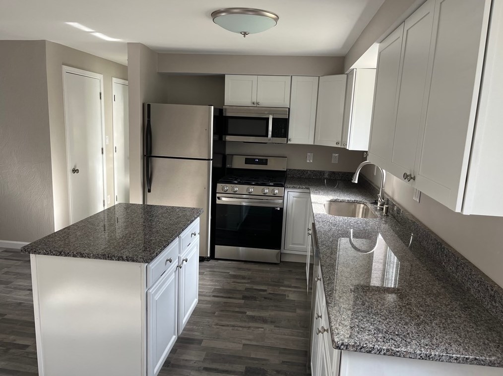 724 Bilberry Rd, Monroeville PA  15146-1122 exterior