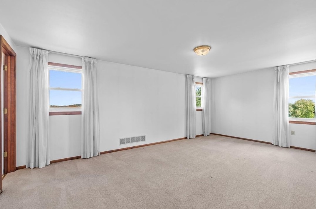 6978 Berkshire Dr, Export PA  15632-8946 exterior