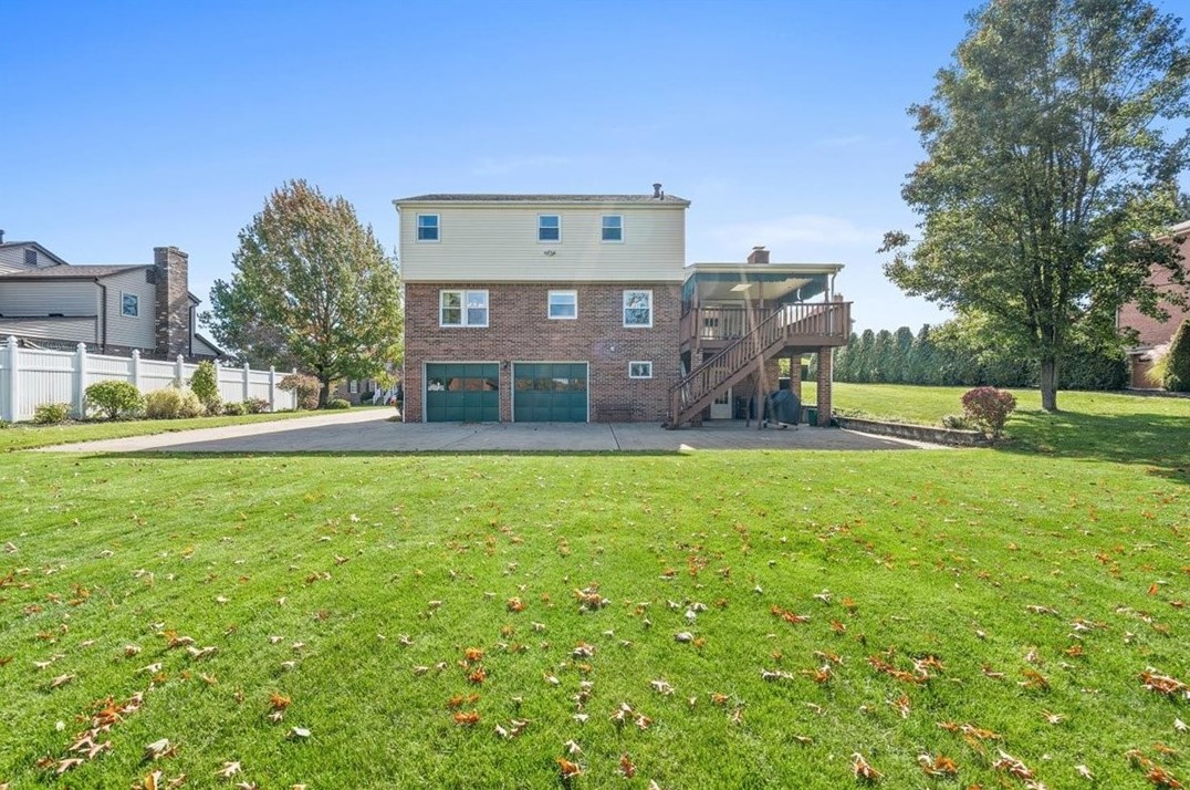 6978 Berkshire Dr, Export PA  15632-8946 exterior