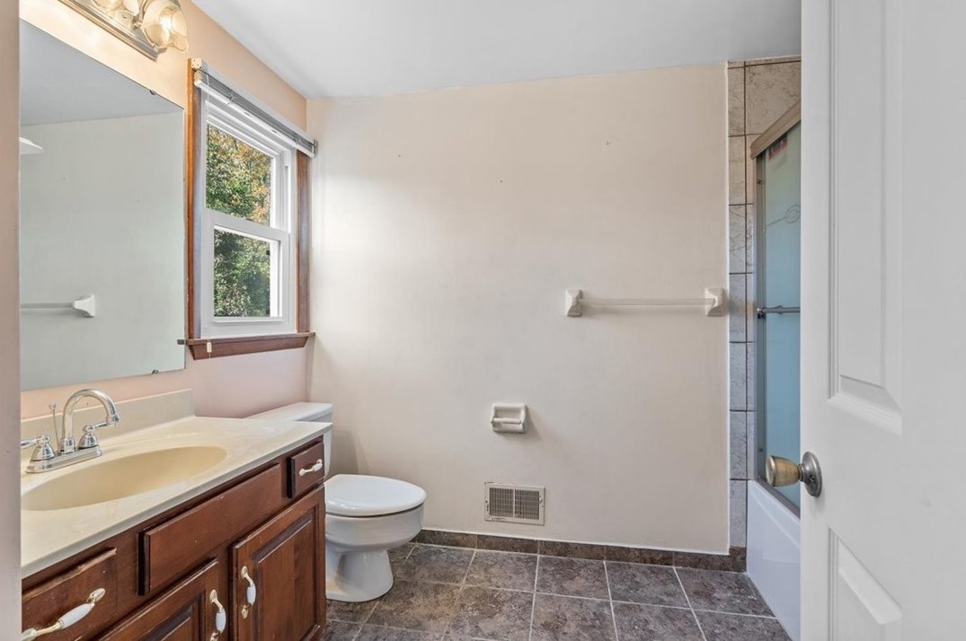 6978 Berkshire Dr, Export PA  15632-8946 exterior