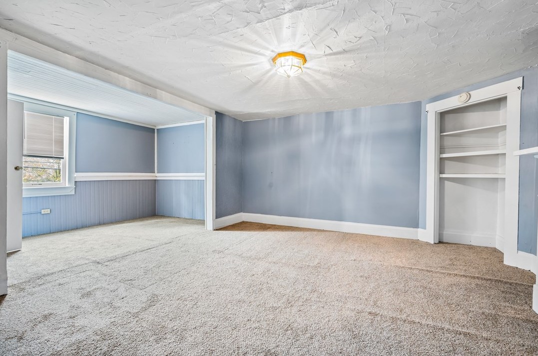 29 Westminster Ave, Greensburg PA  15601-2256 exterior
