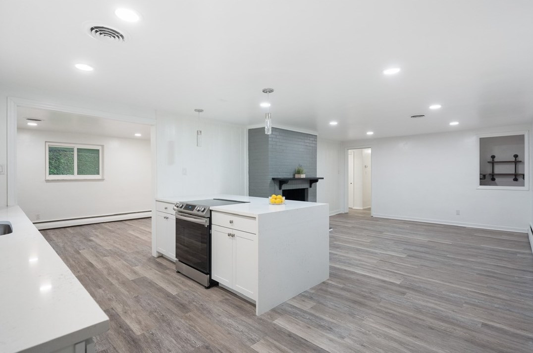 75 Woodside Dr, Washington PA  15301-3064 exterior