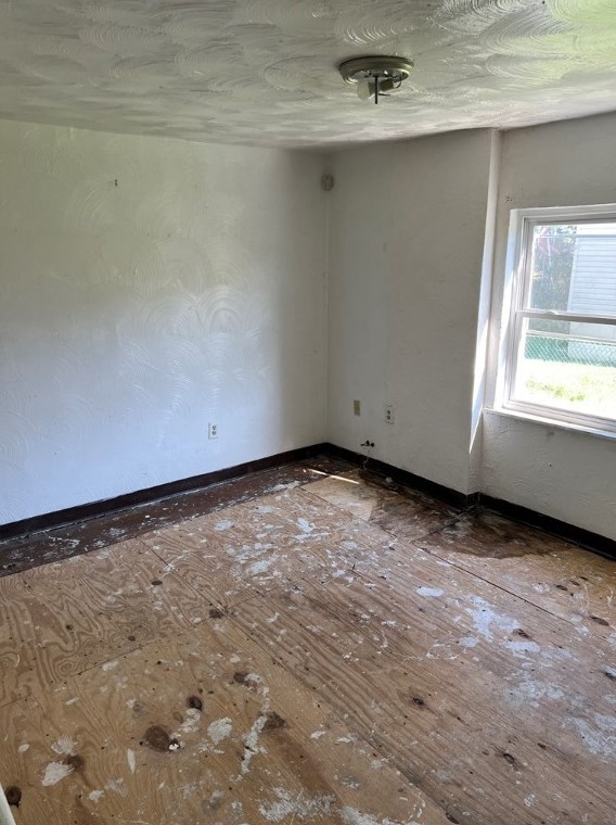 115 4th Ave, Rankin PA  15104-1120 exterior