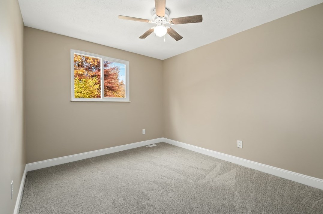 2047 Haymaker Rd, Monroeville PA  15146-4727 exterior