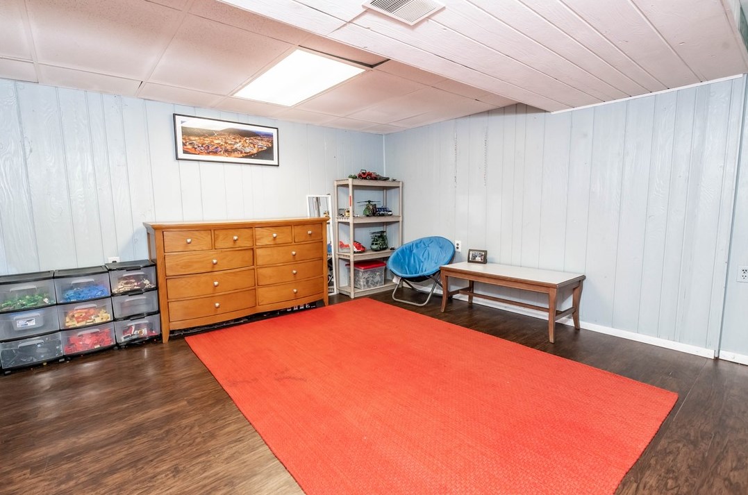 36 Coates Ln, Indiana PA  15701-3631 exterior