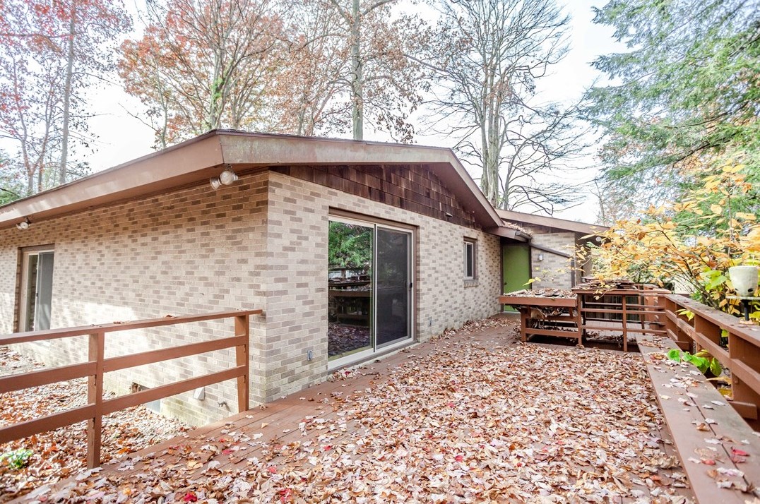 115 Hamilton St, Indiana PA 15701-2408 exterior