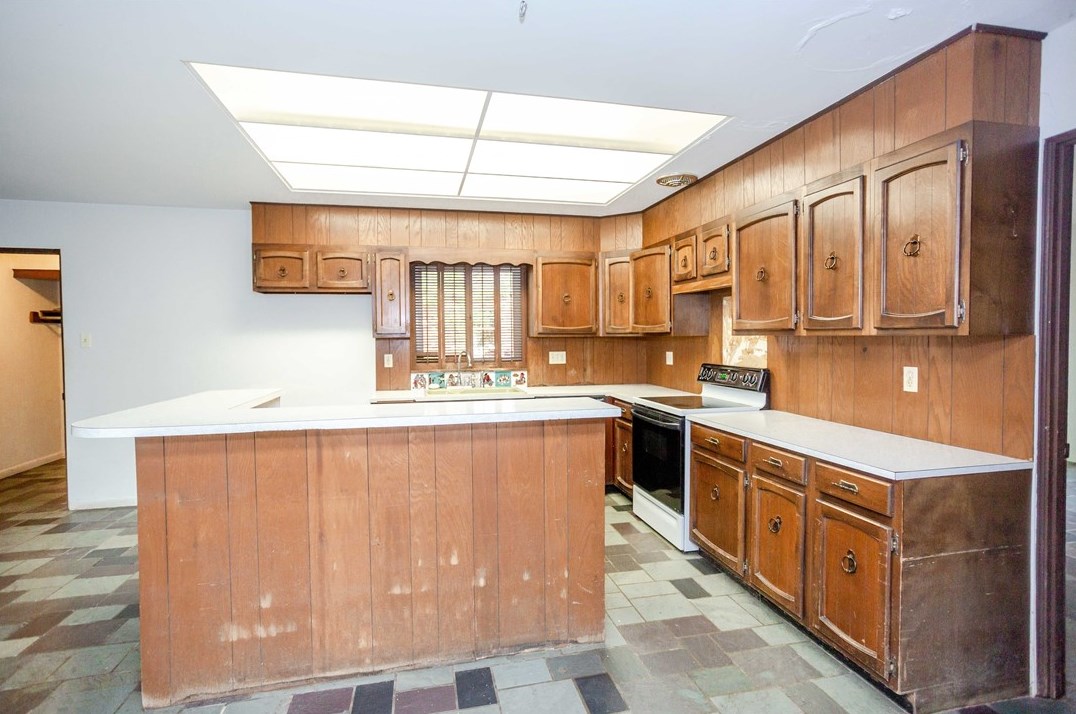 115 Hamilton St, Indiana PA 15701-2408 exterior