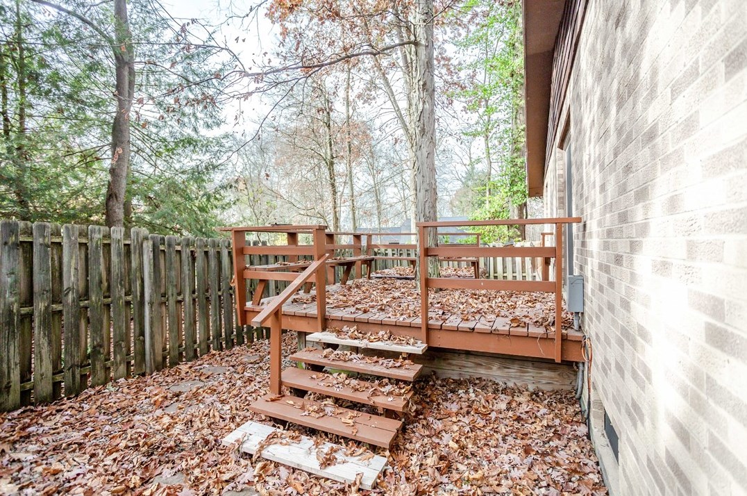 115 Hamilton St, Indiana PA 15701-2408 exterior