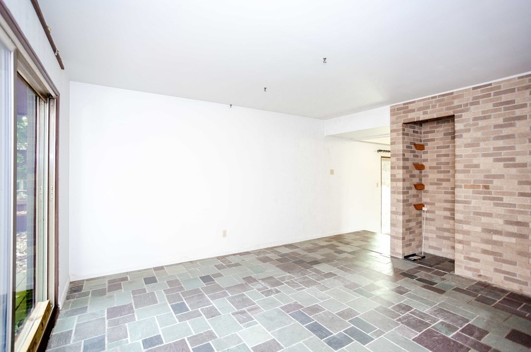 115 Hamilton St, Indiana PA 15701-2408 exterior