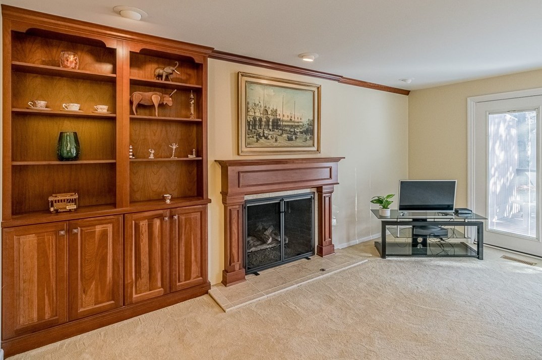 82 Mystic Harbor, Bradfordwoods, PA 15015