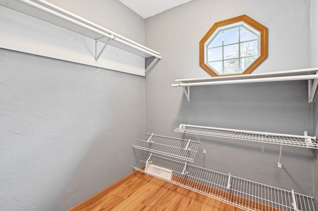 911 2nd St, Jeannette PA  15644-1406 exterior