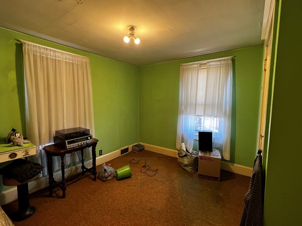 18 Reppert Blvd, Oliphant Furnace PA  15401-2516 exterior