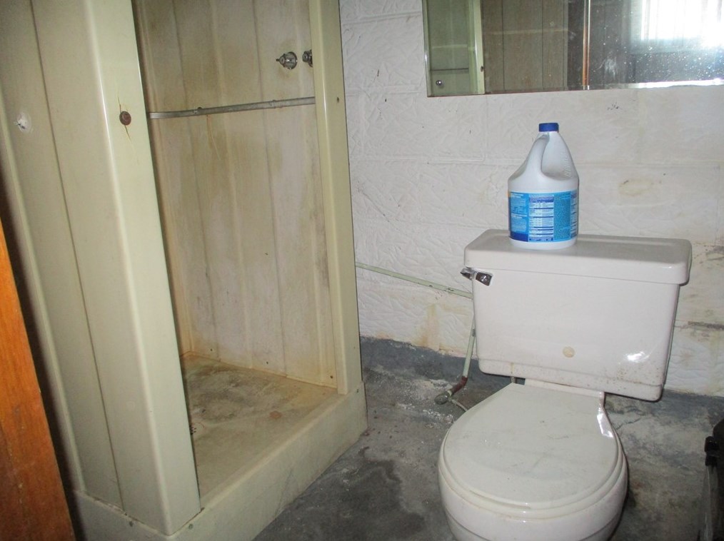 51 Harding Ave, Washington PA  15301-5135 exterior