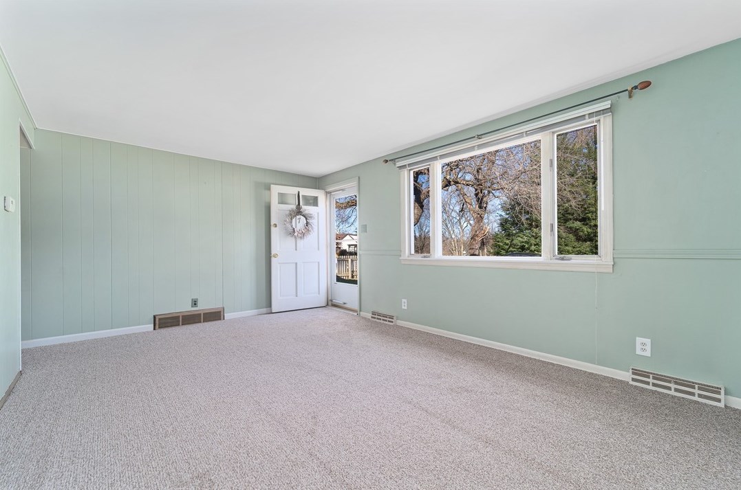 770 Spring St, Harmony, PA 16037