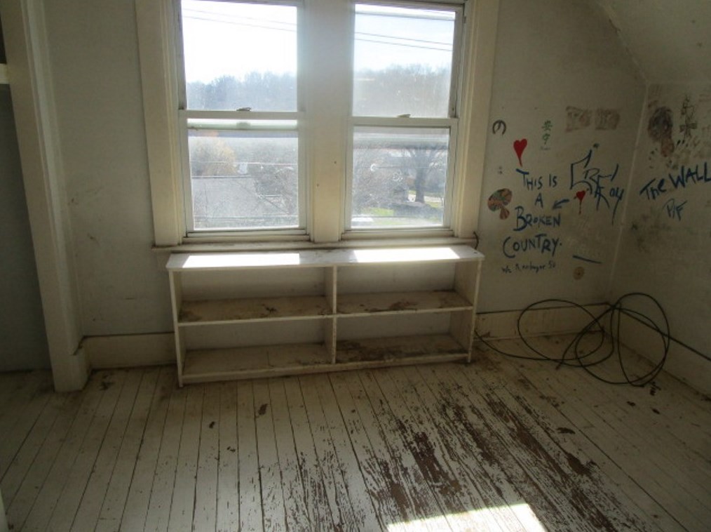 6126 Old William Penn Hwy, Export PA  15632-2500 exterior