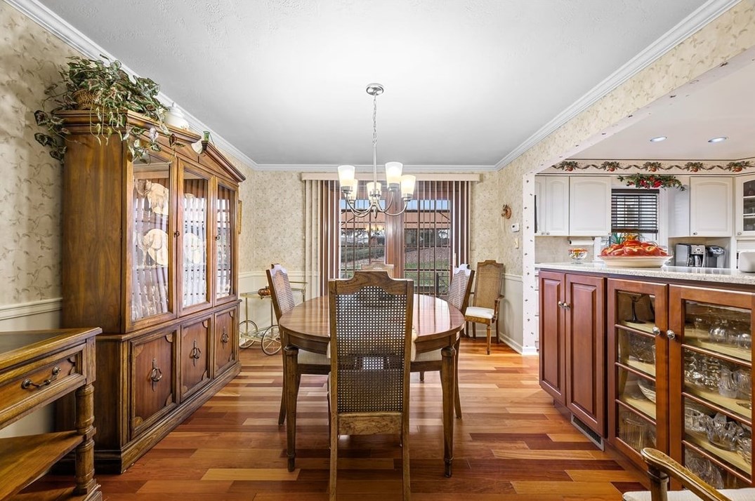 1430 Fernledge Dr, Allison Park PA  15101-4050 exterior