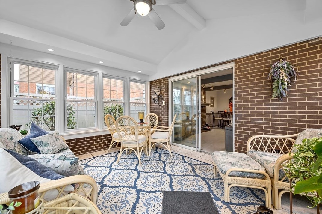 1430 Fernledge Dr, Allison Park PA  15101-4050 exterior