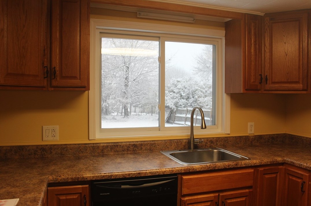 1810 Windover Ave, Ellwood City PA  16117-3445 exterior