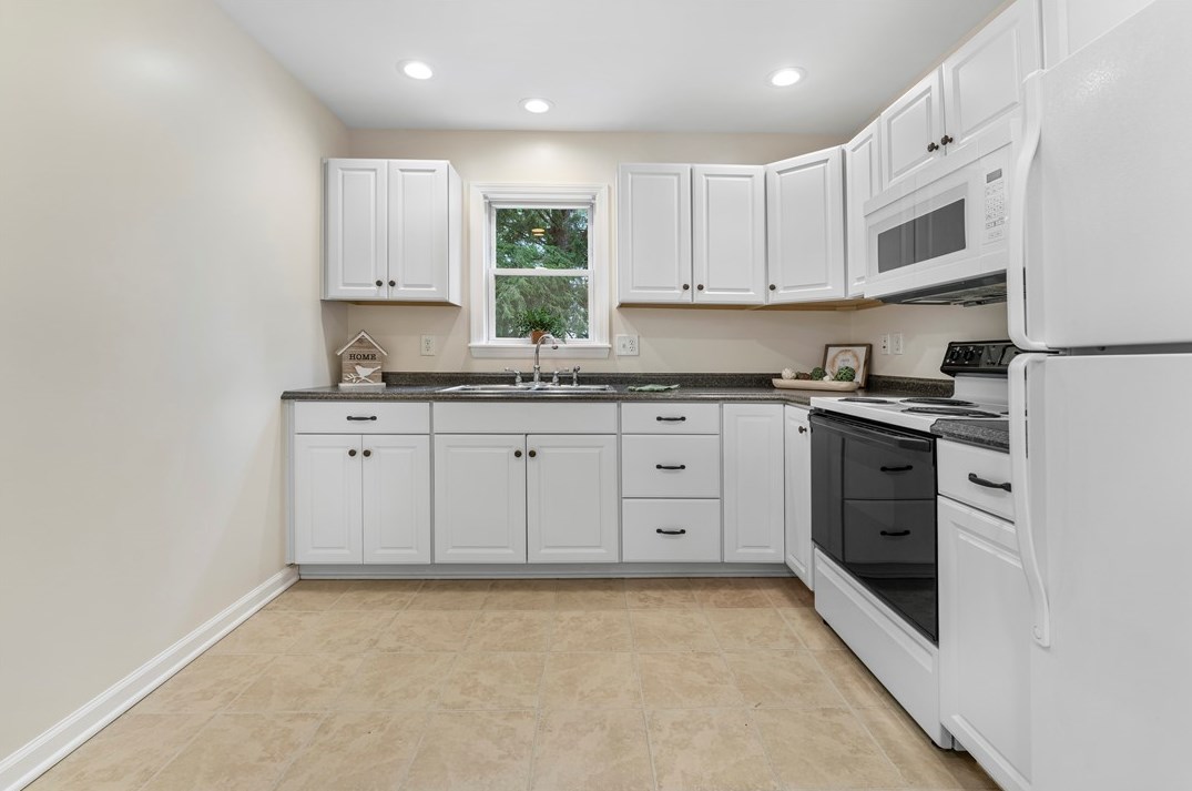 841 Park Ave, Washington PA 15301-8144 exterior