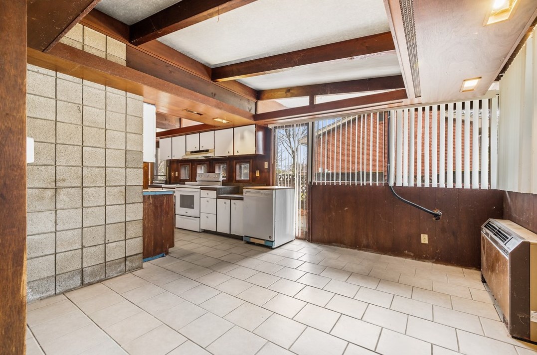 1577 Parkview Dr, Allison Park PA  15101-1727 exterior