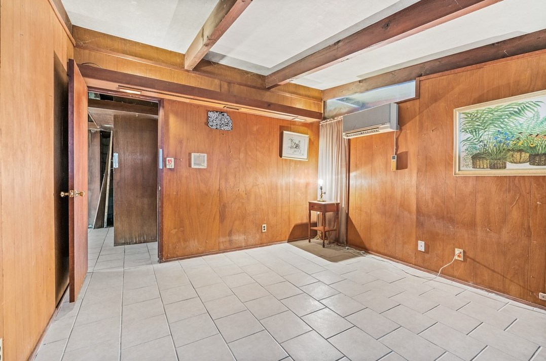 1577 Parkview Dr, Allison Park PA  15101-1727 exterior