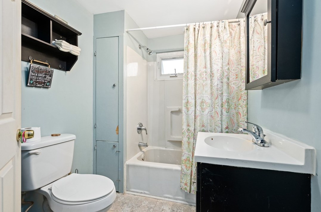 1885 5th St, Freedom PA  15042 exterior