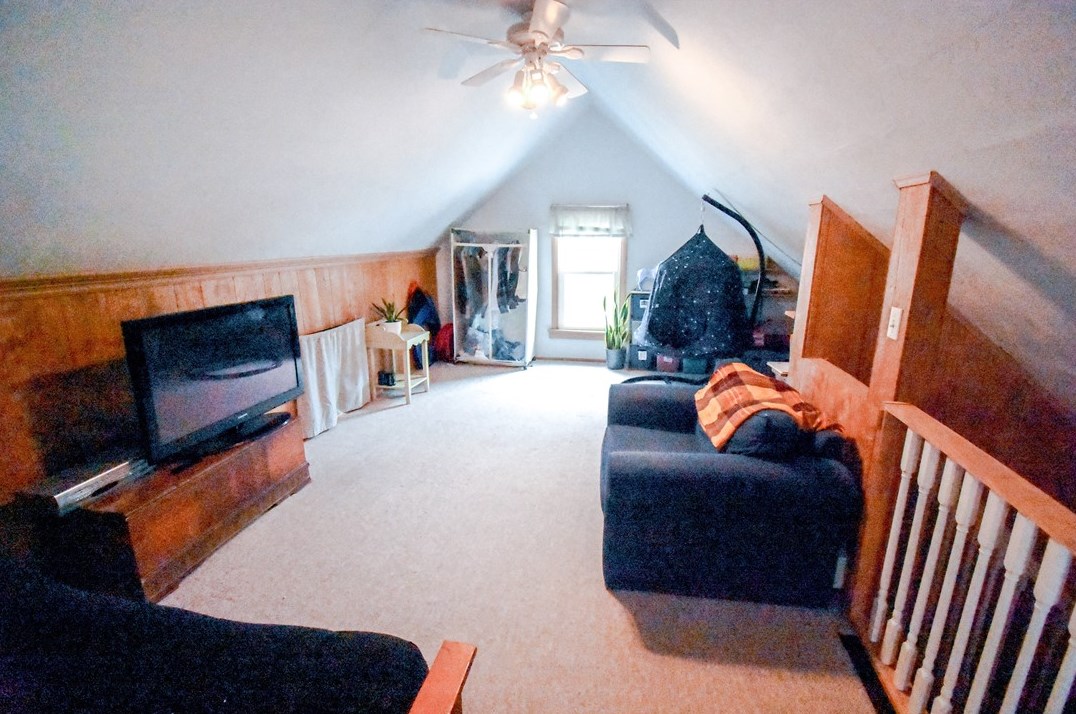 63 12th St, Indiana PA  15701-1672 exterior