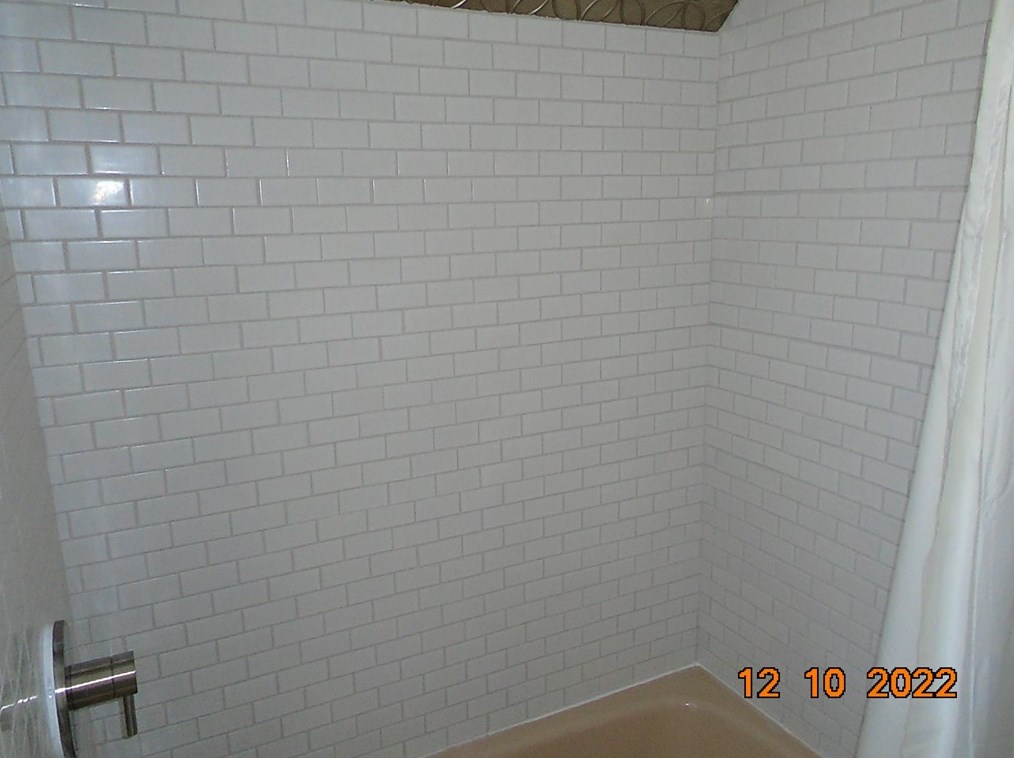 1405 Taylor Ave, New Kensington PA  15068-4155 exterior