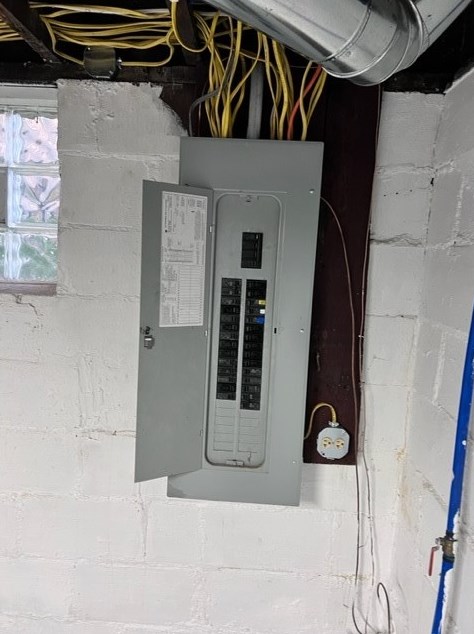 57 Lemon St, Oliphant Furnace PA  15401-2949 exterior