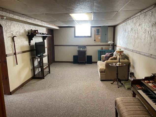 115 General Braddock Dr, Rankin PA  15104-2703 exterior