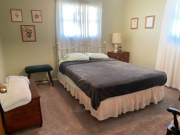 115 General Braddock Dr, Rankin PA  15104-2703 exterior