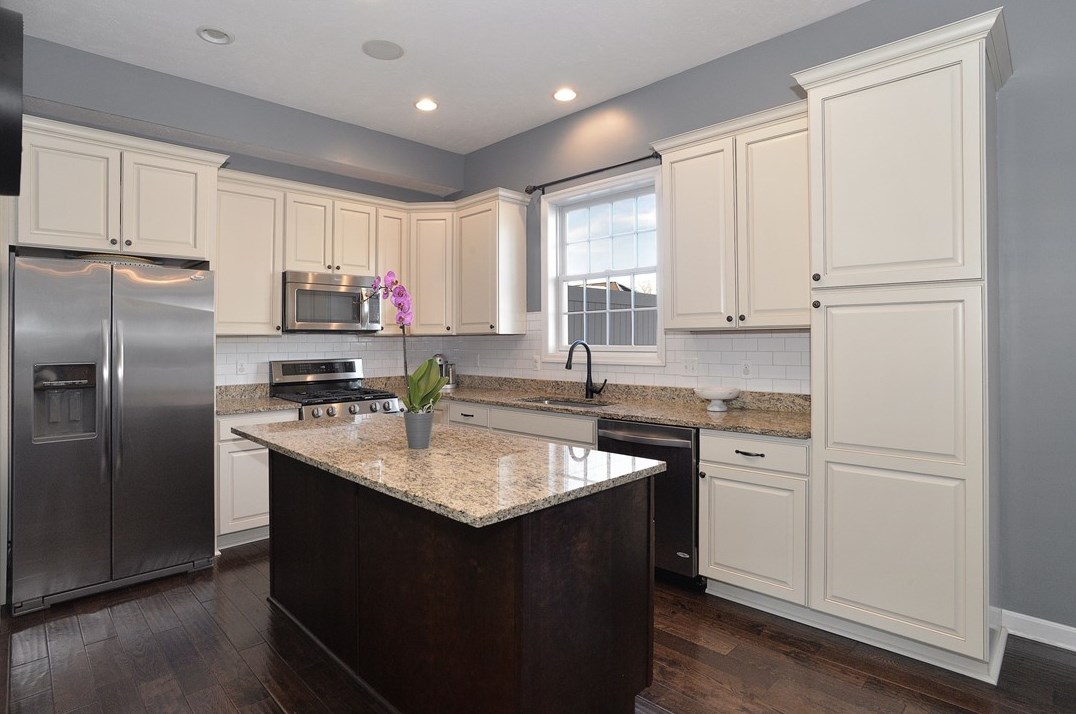 212 Venango Trl, Seven Fields PA  16046-4061 exterior