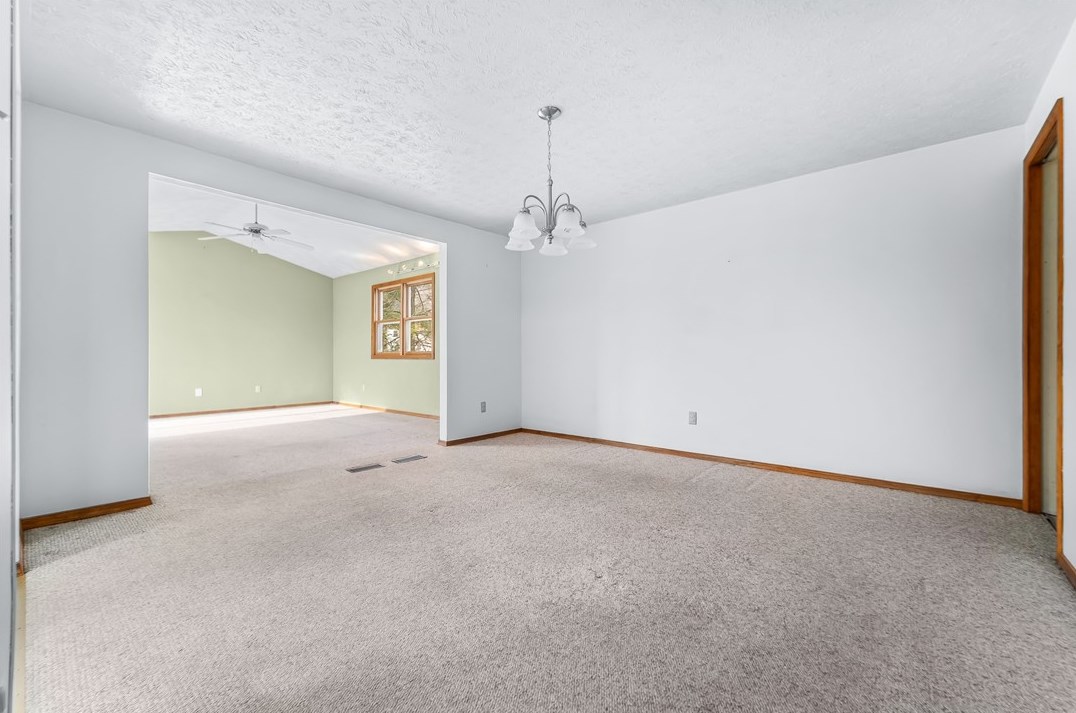 208 Wheatfield Dr, Greensburg PA  15601-4739 exterior